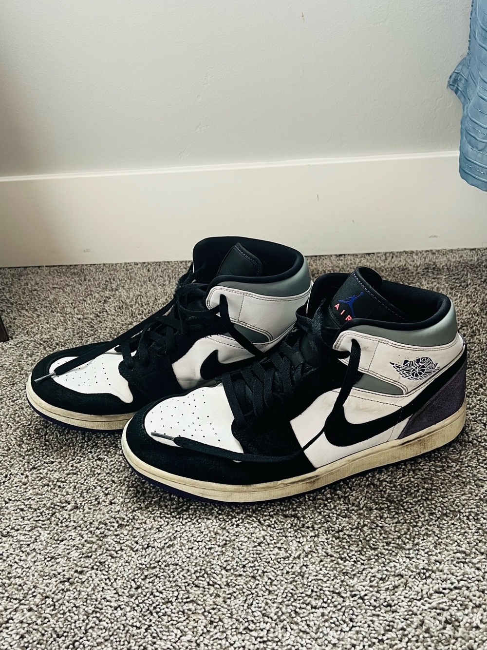 Jordan Men’s Mid-Top Sneakers in Black, White and Gray